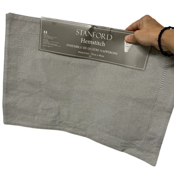 NWT Stanford Grey Hemstitch Placemats - Picture 1 of 2